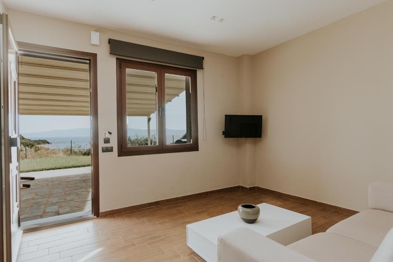 Aiora Villa *